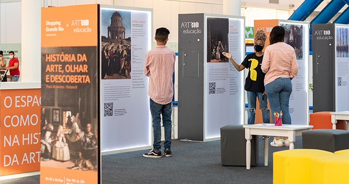 Exposição da ArtRio no Shopping Grande Rio