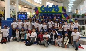Alunos do Instituto Reação visitando shopping da Aliansce Sonae